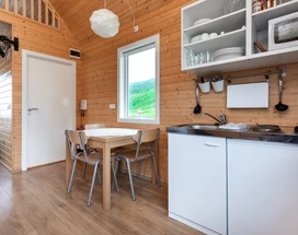 mjoeyri%20cottages%20-%20thumb