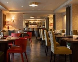 the-scholar-hotel-buitenkant-thumb