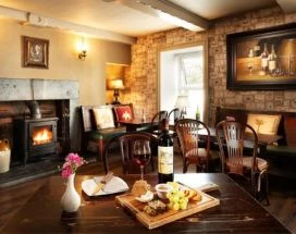 thumb-highlands-burren-hotel-voorkant