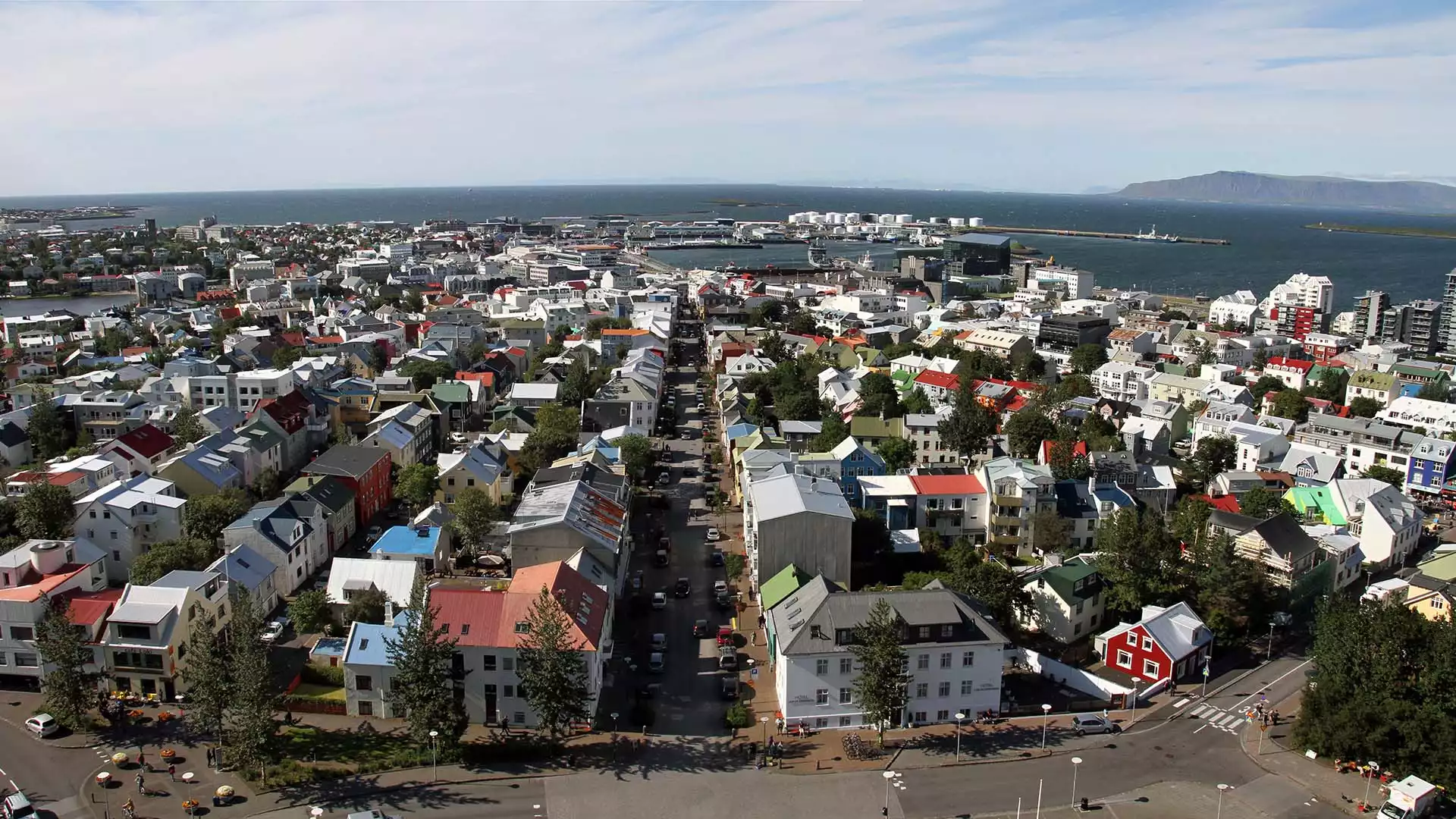 Via Hafnarfjall naar Reykjavík