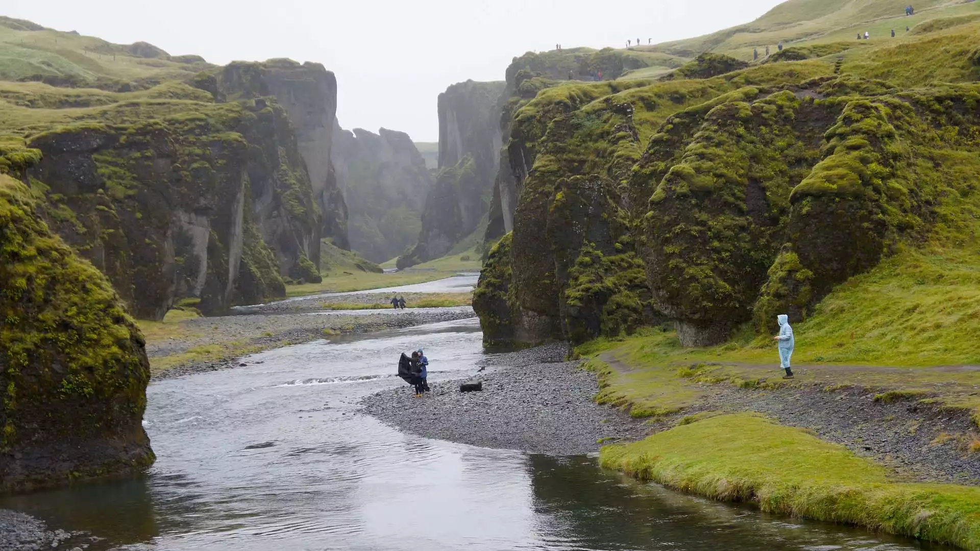 Fjaðrárgljúfur Canyon & Kirkjubæjarklaustur