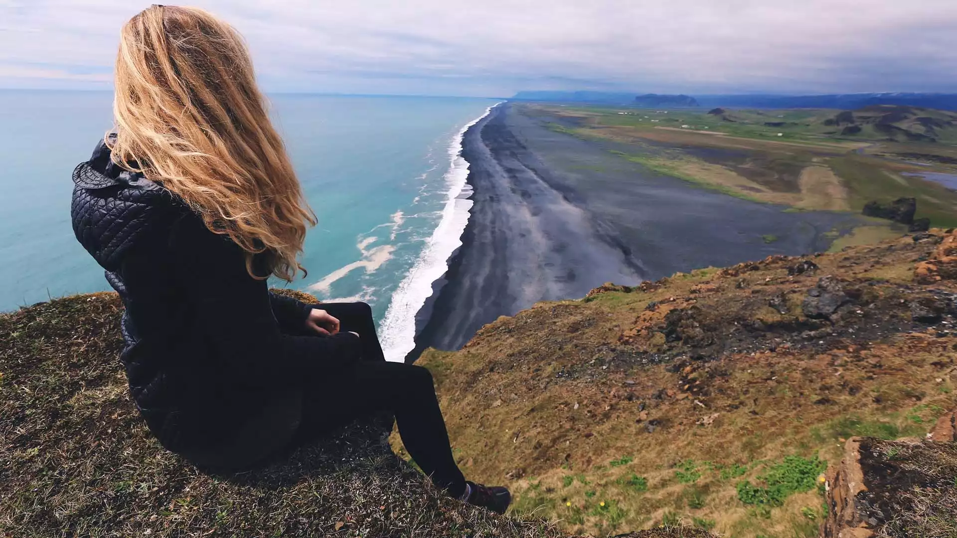 Zwarte stranden van Vík