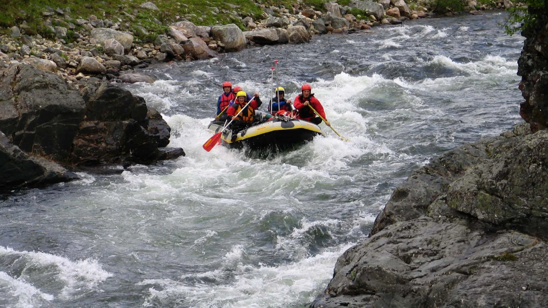 Raften in de gletsjerrivier