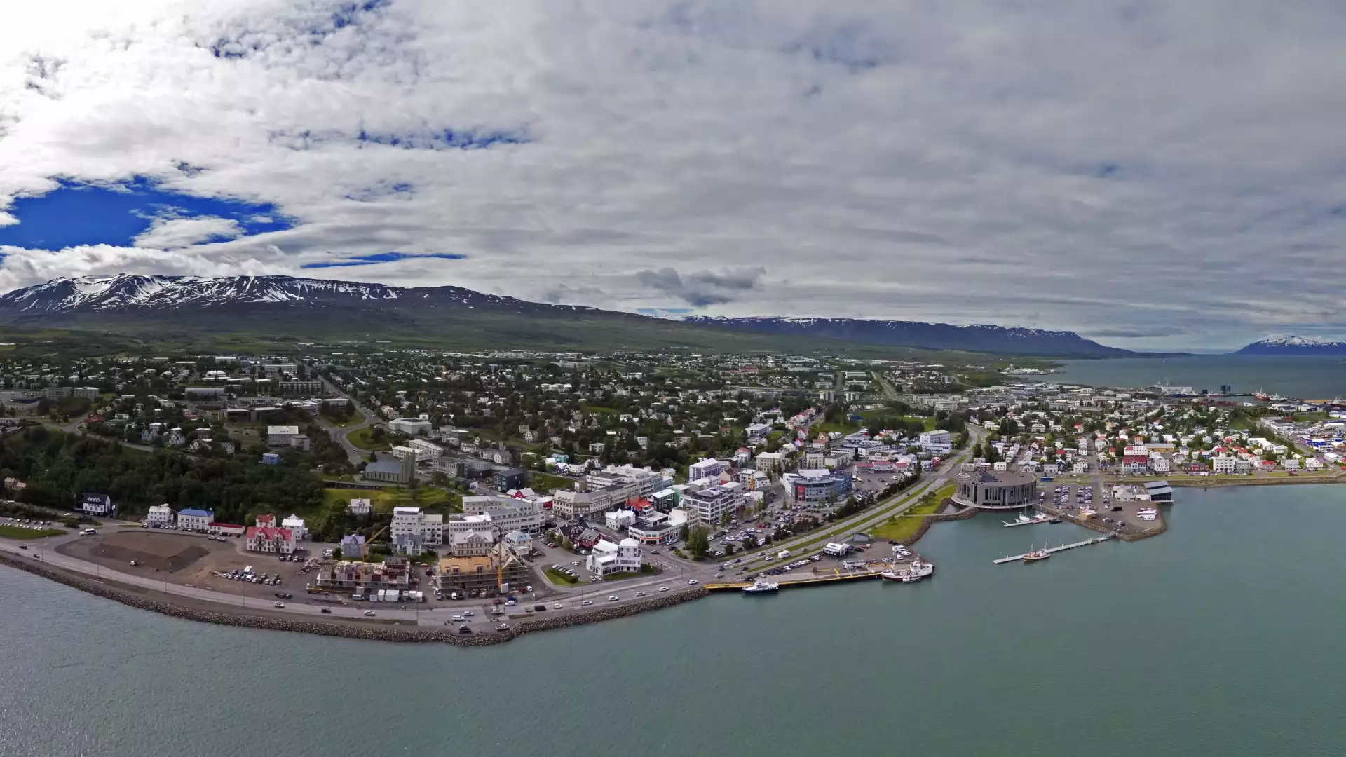 De hoofdstad van het noorden: Akureyri