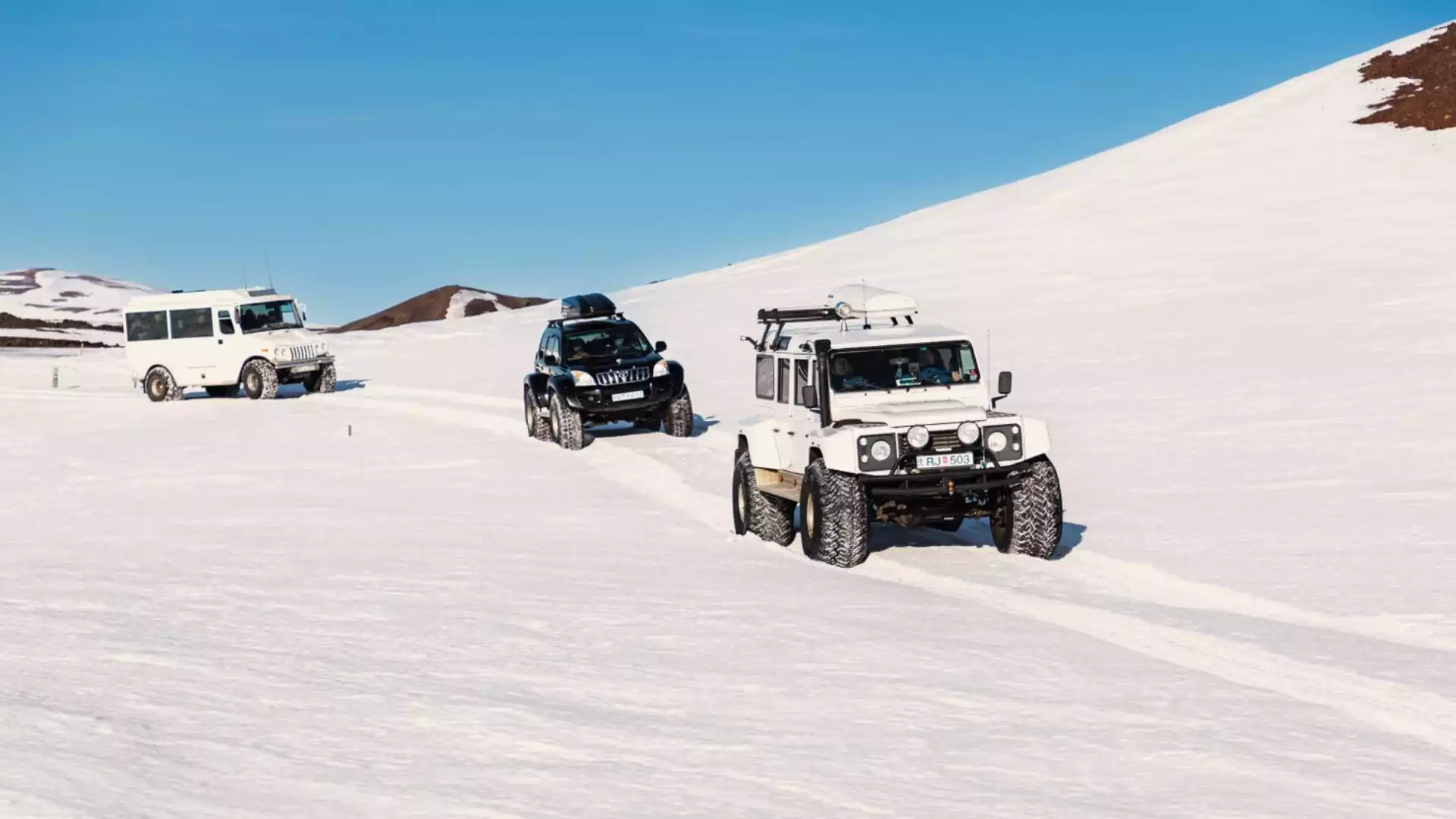 Op pad met de super jeep naar Dettifoss
