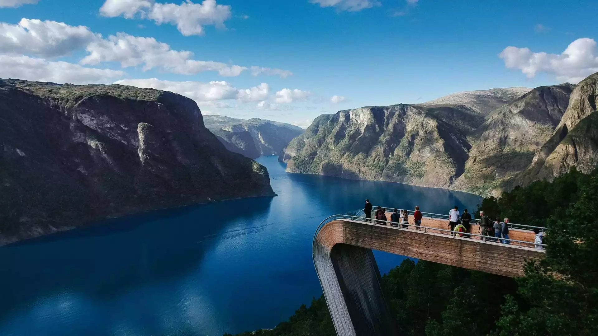 Via Aurlandsfjellet naar Fjærland