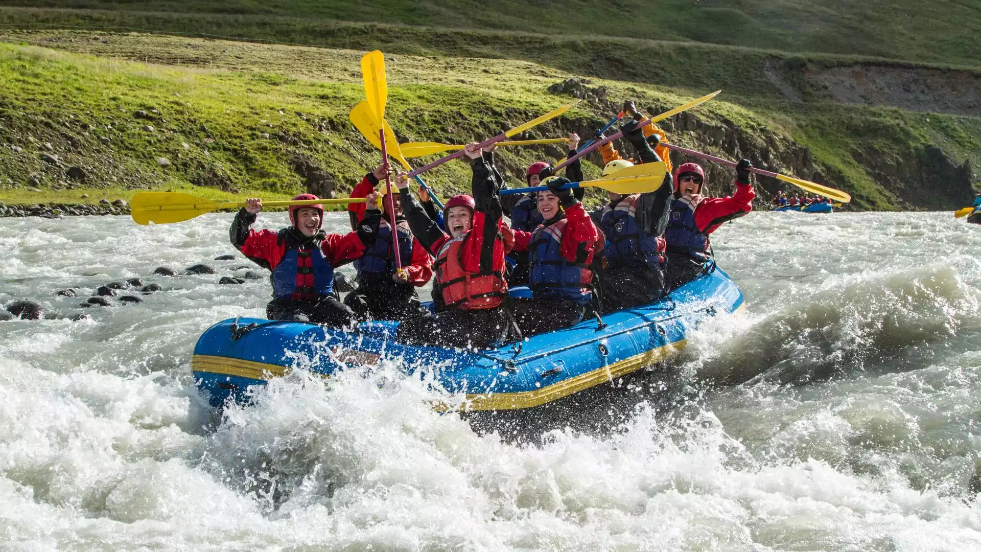 Raften in de gletsjerrivier 