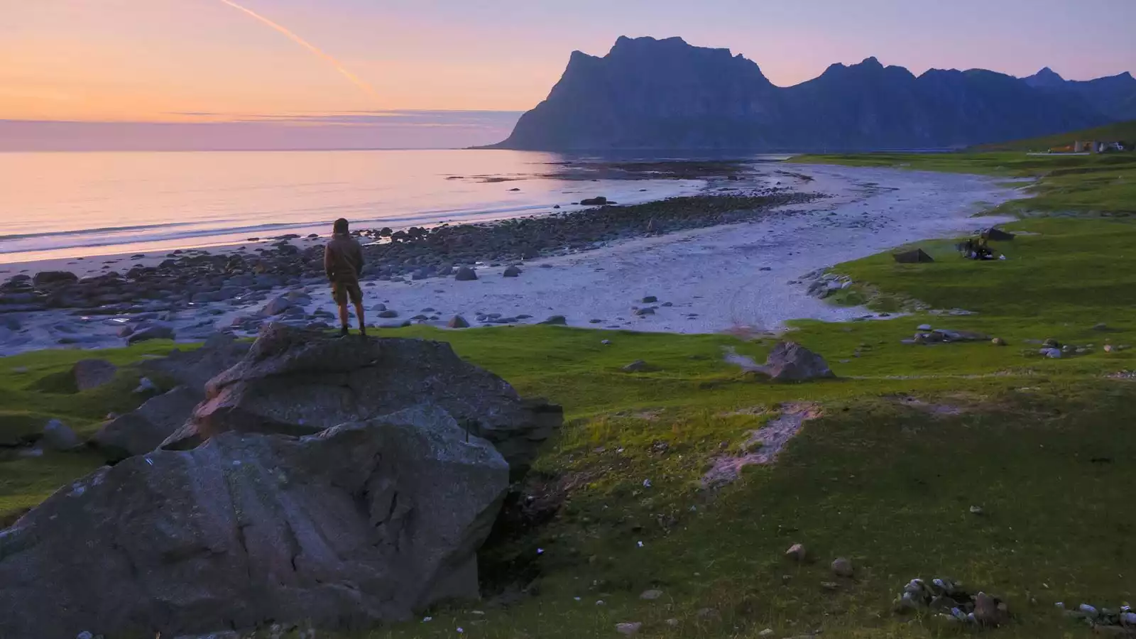 Bergpieken en parelwitte stranden