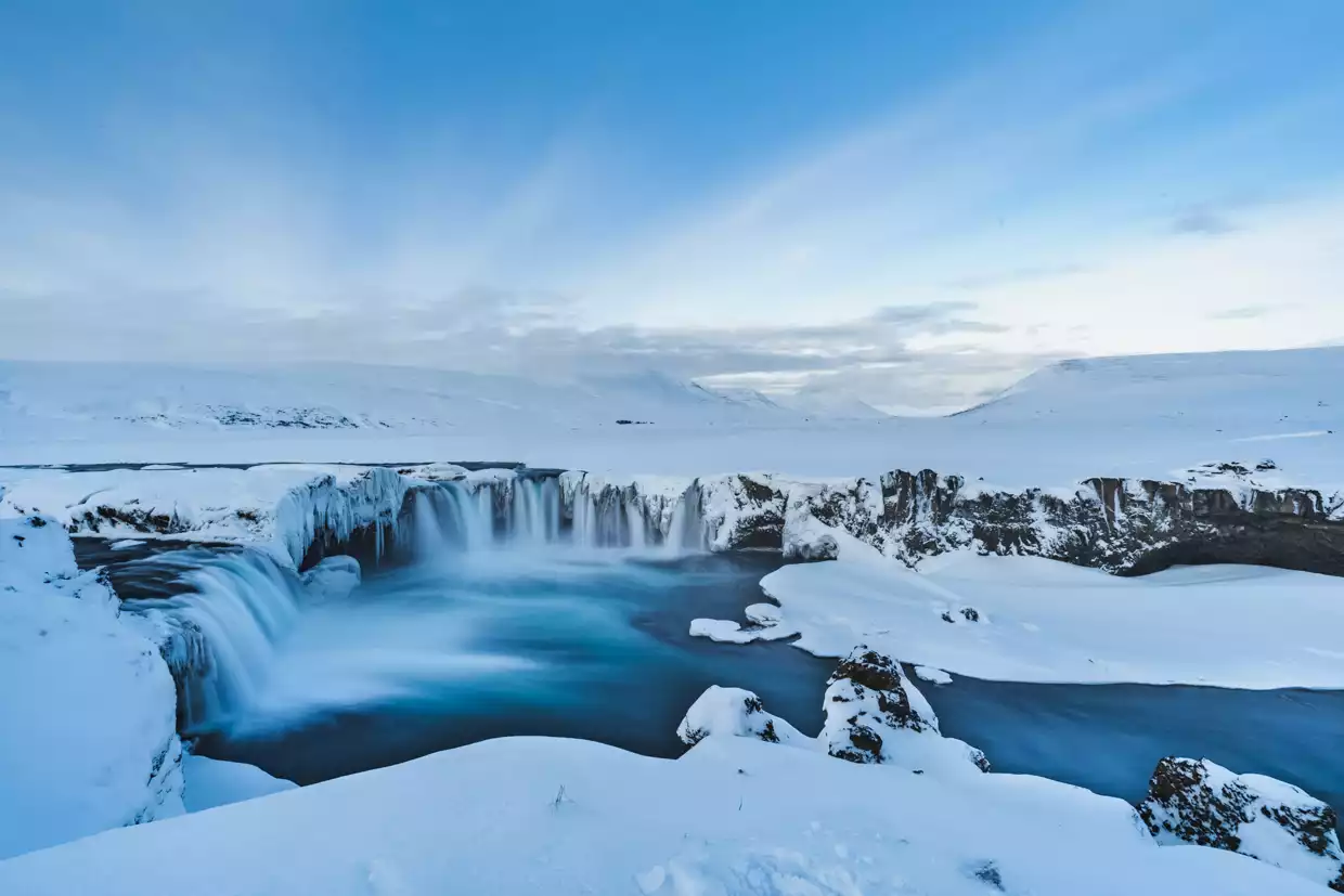 Via Goðafoss en Earth Lagoon naar de pseudokraters