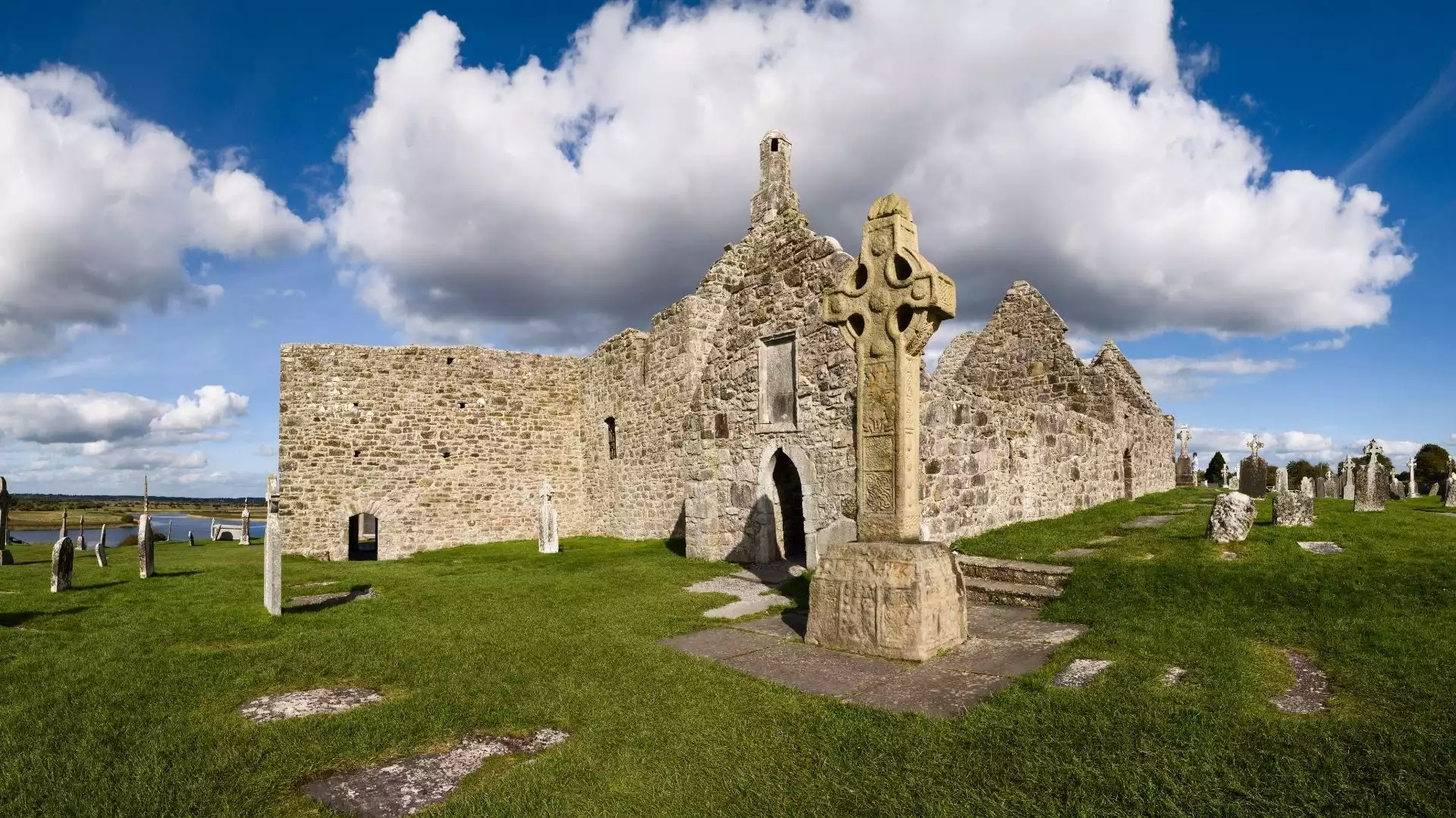 Historie en landschap van midden-Ierland