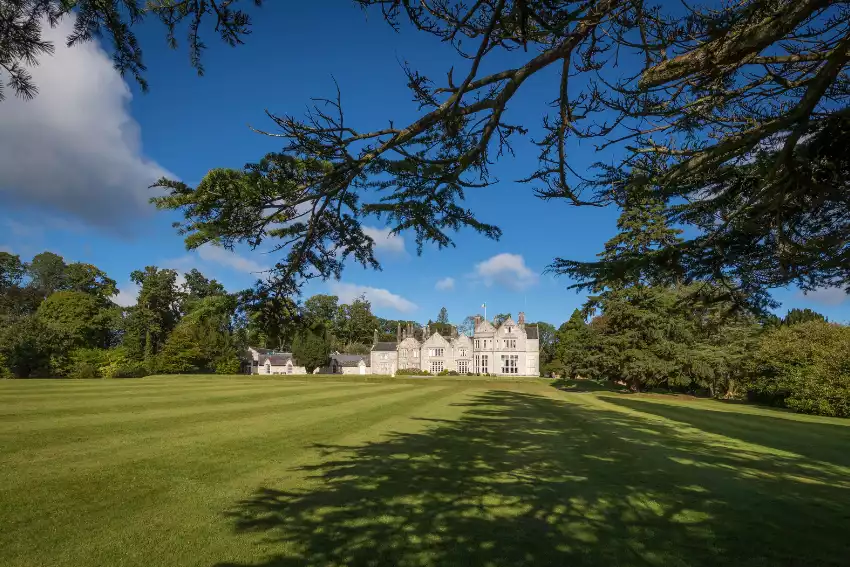 Van het ruige westen naar Lough Rynn Castle