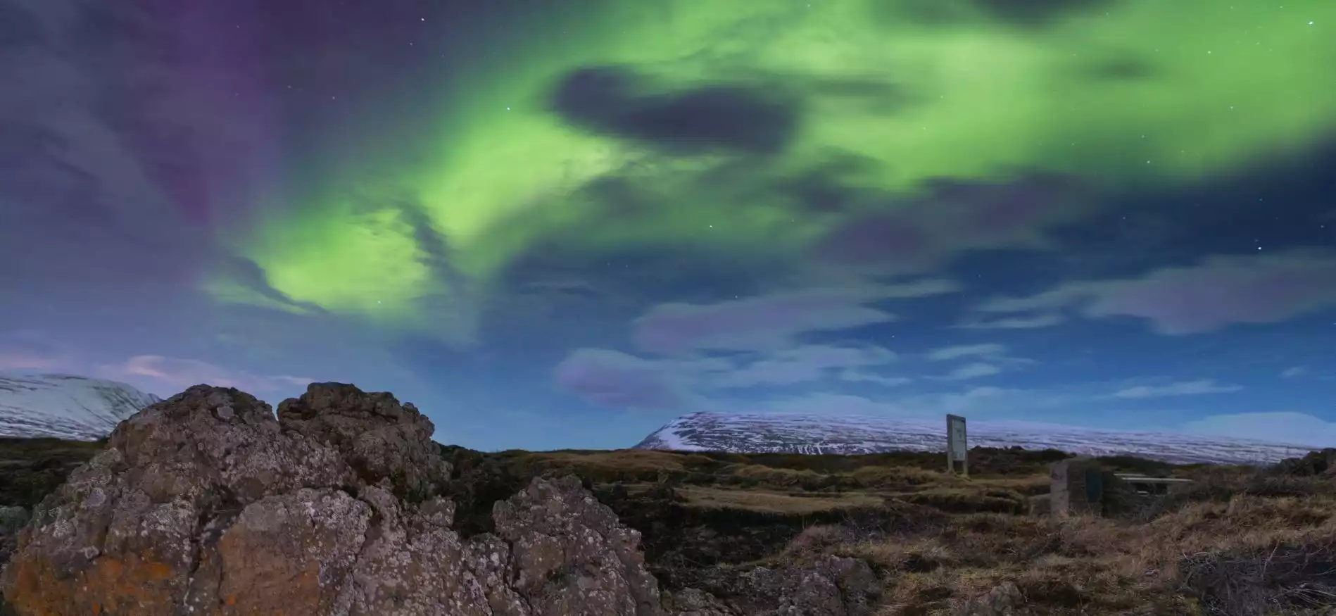 Midweek noorderlicht in IJsland