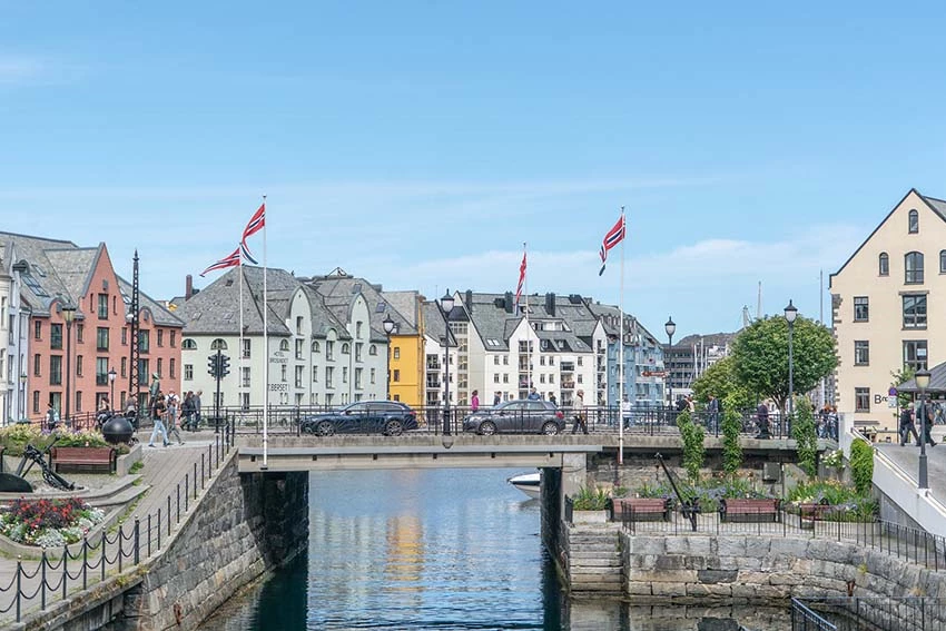 reisuitbreiding-alesund-brug