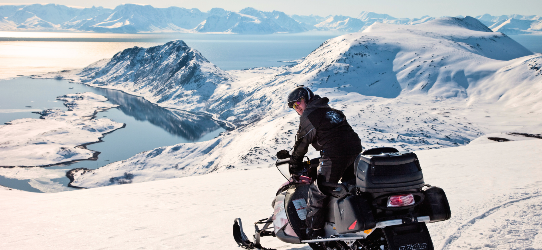 Sneeuwscootersafari Lyngen Alpen