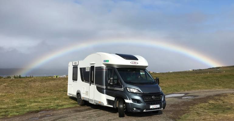 Camper in IJsland