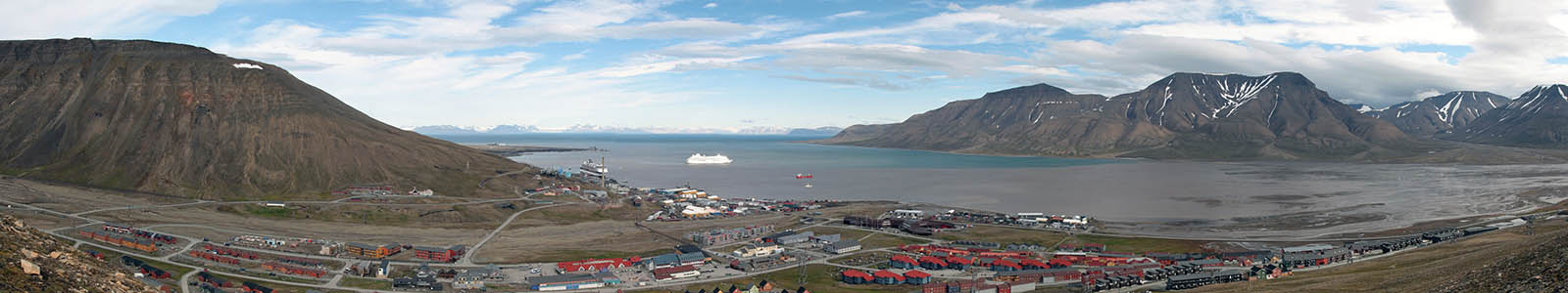 Longyearbyen, de hoofdstad van Spitsbergen