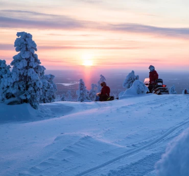 stagiair sales voigt travel